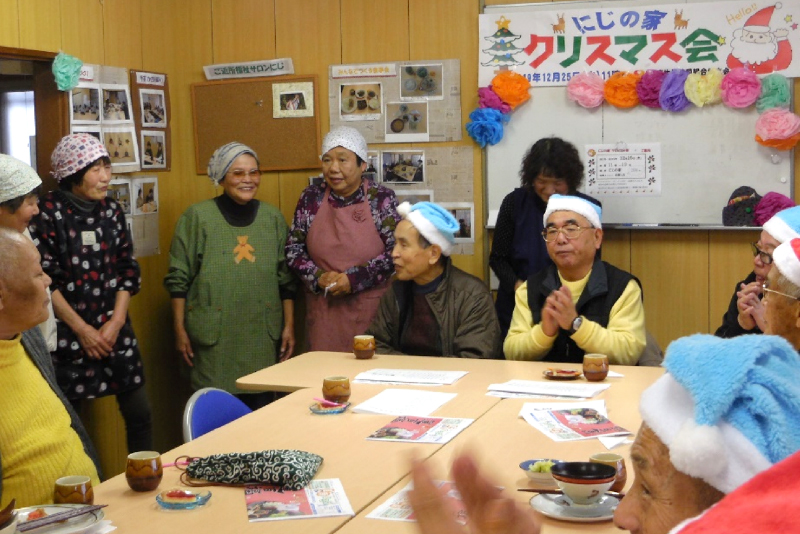 ご近所福祉サロン「にじ」　クリスマス会